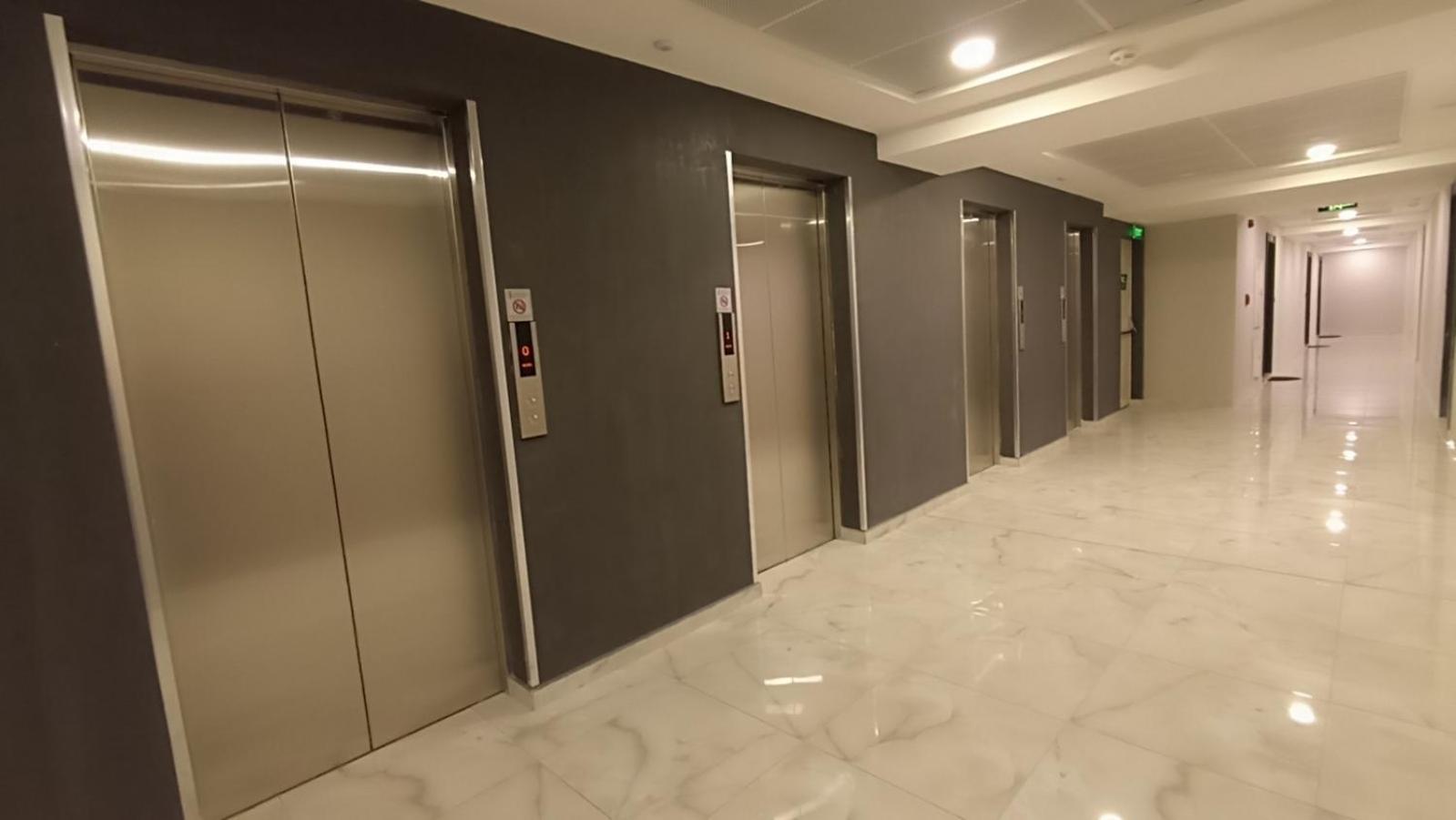 סקופיה Luxury Condo On 18Th Floor With Pool, Fitness, Parking Included. מראה חיצוני תמונה