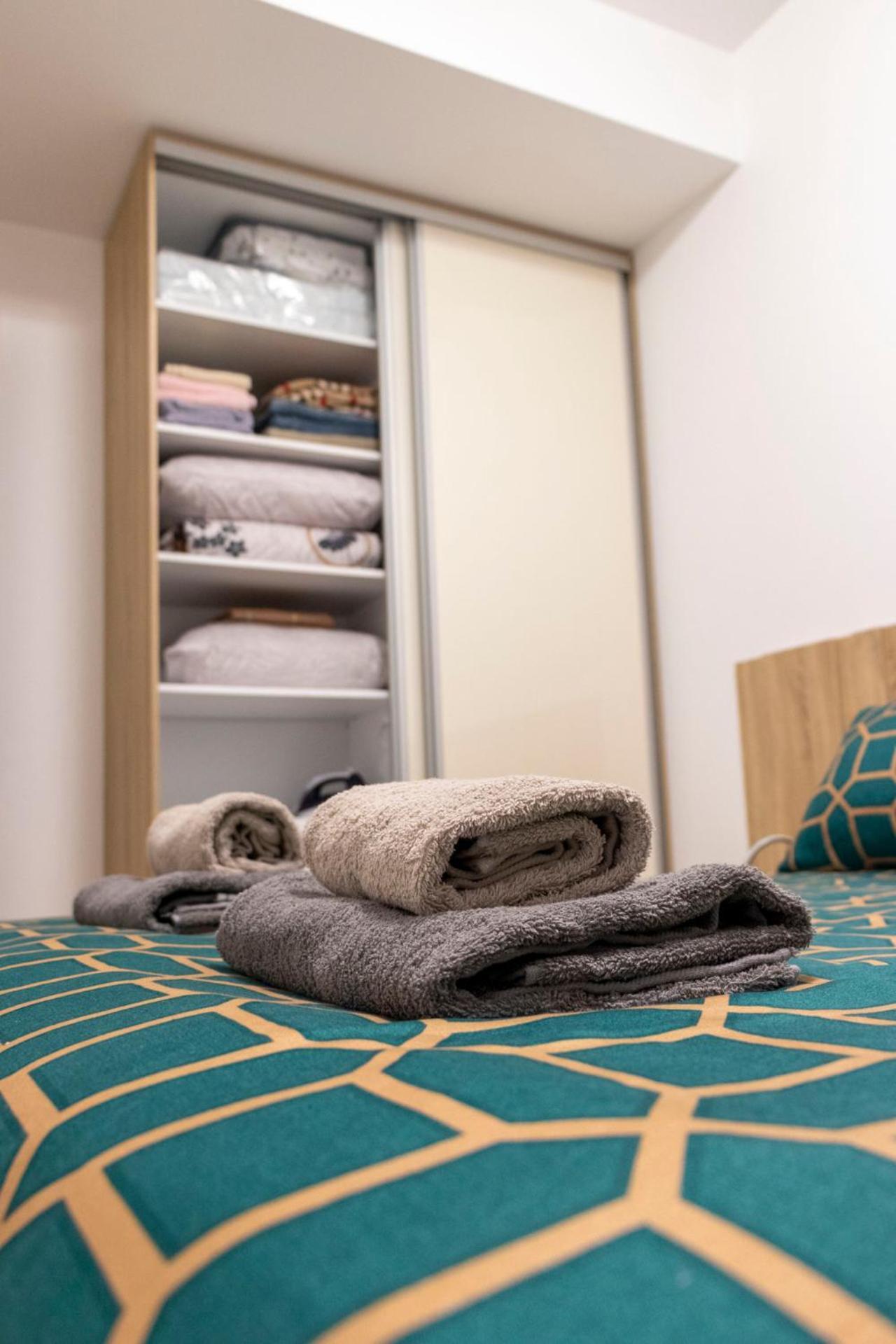 סקופיה Luxury Condo On 18Th Floor With Pool, Fitness, Parking Included. מראה חיצוני תמונה