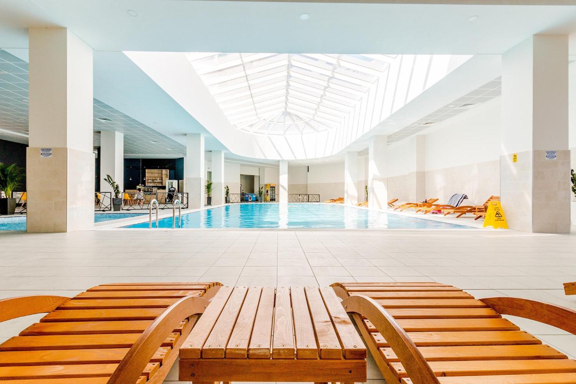 סקופיה Luxury Condo On 18Th Floor With Pool, Fitness, Parking Included. מראה חיצוני תמונה