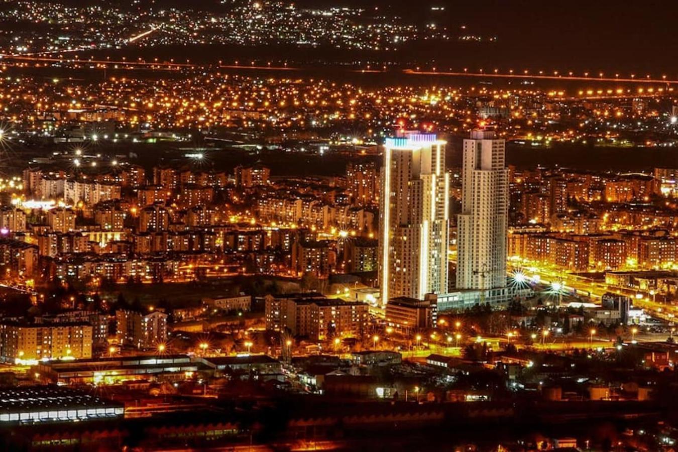 סקופיה Luxury Condo On 18Th Floor With Pool, Fitness, Parking Included. מראה חיצוני תמונה